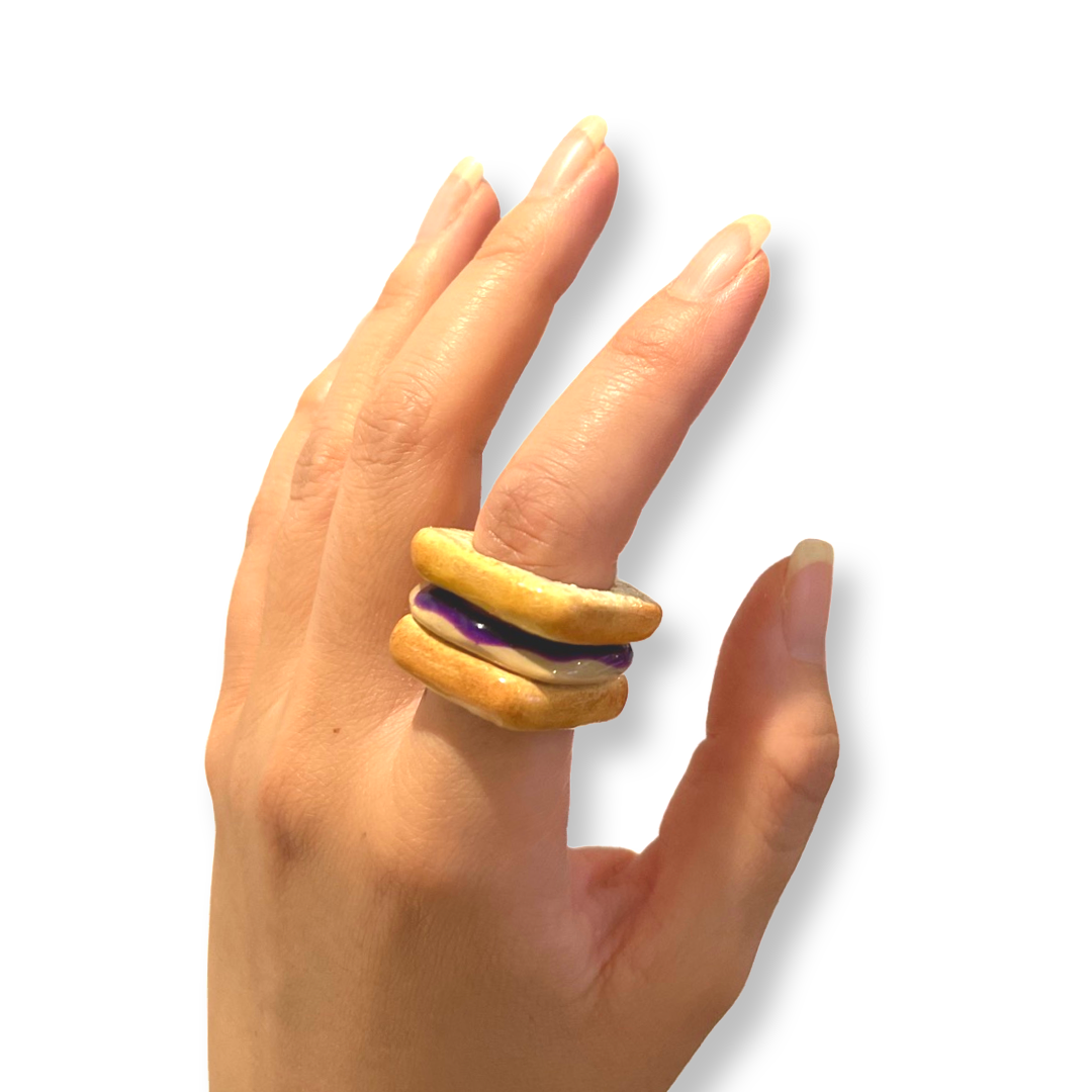 Stackable Peanut Butter and Jelly Sandwich Ring